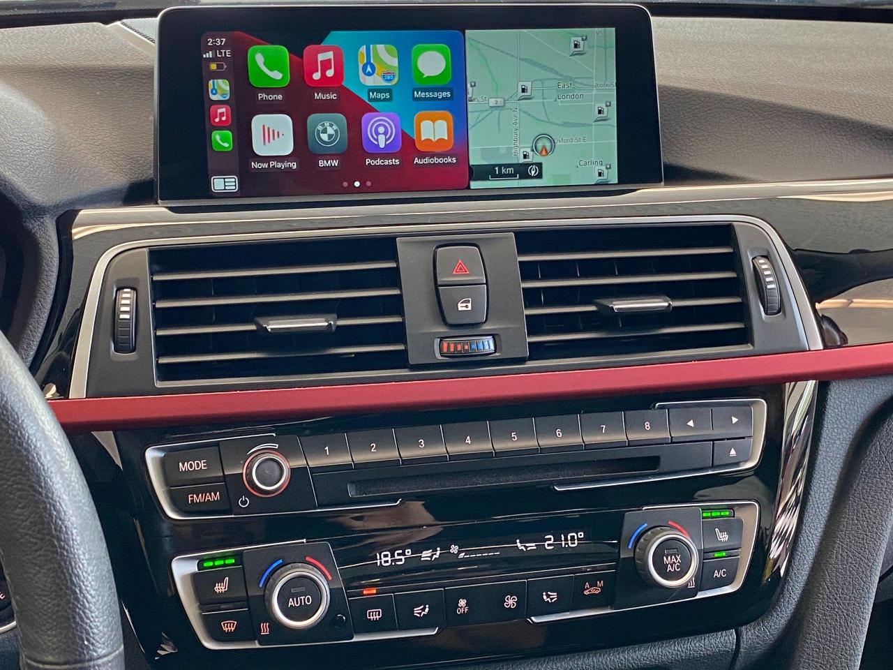 2017 BMW 3 Series 320i xDrive+ApplePlay+Camera+Sensors+CLEAN CARFAX - Photo #10