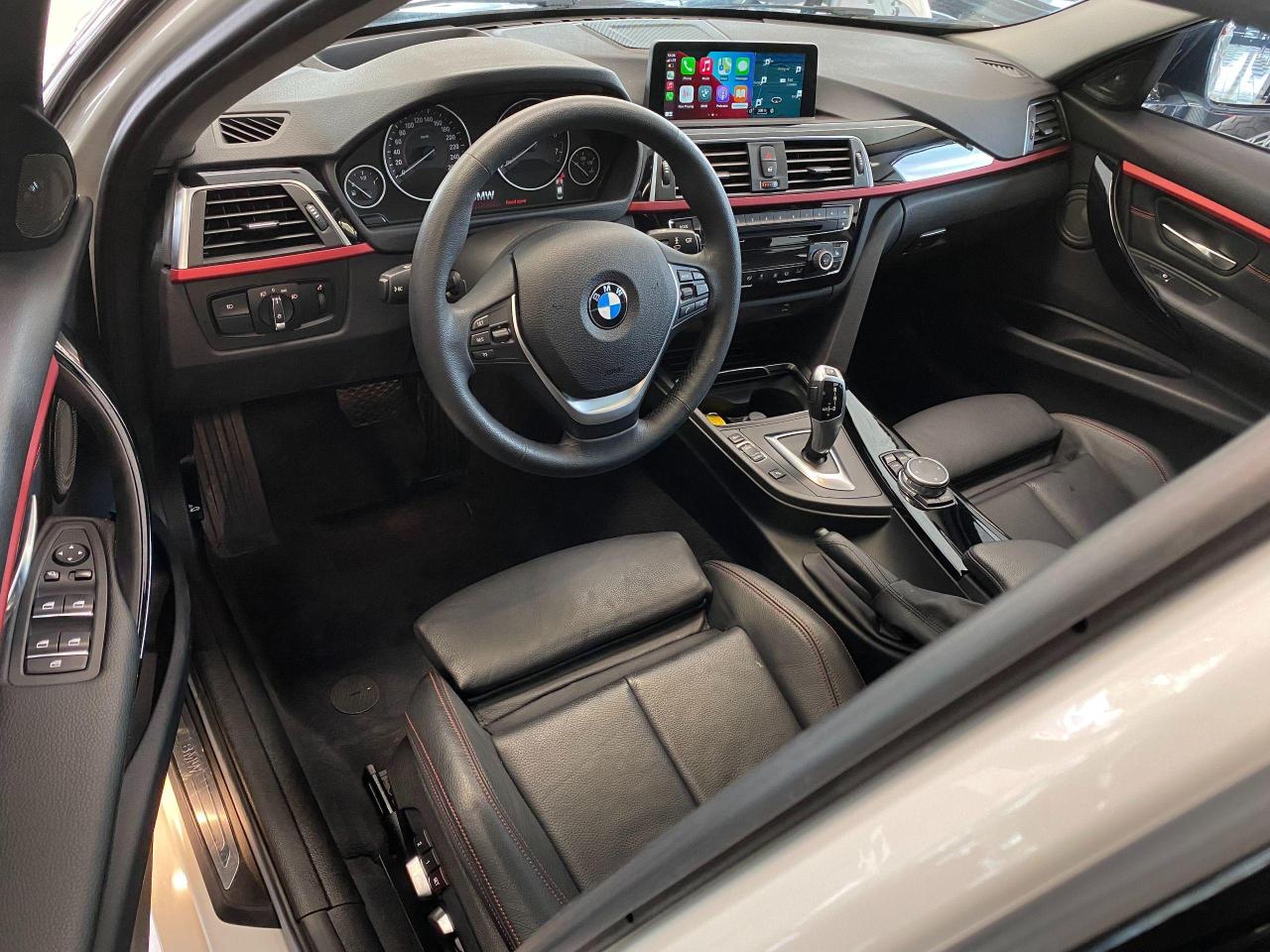 2017 BMW 3 Series 320i xDrive+ApplePlay+Camera+Sensors+CLEAN CARFAX - Photo #18