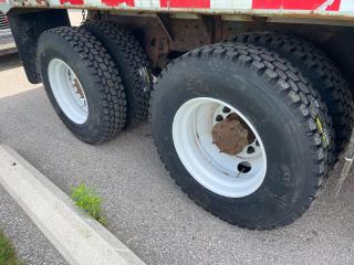 2007 Sterling 9500 TANDEM DUMP TRUCK - Photo #5