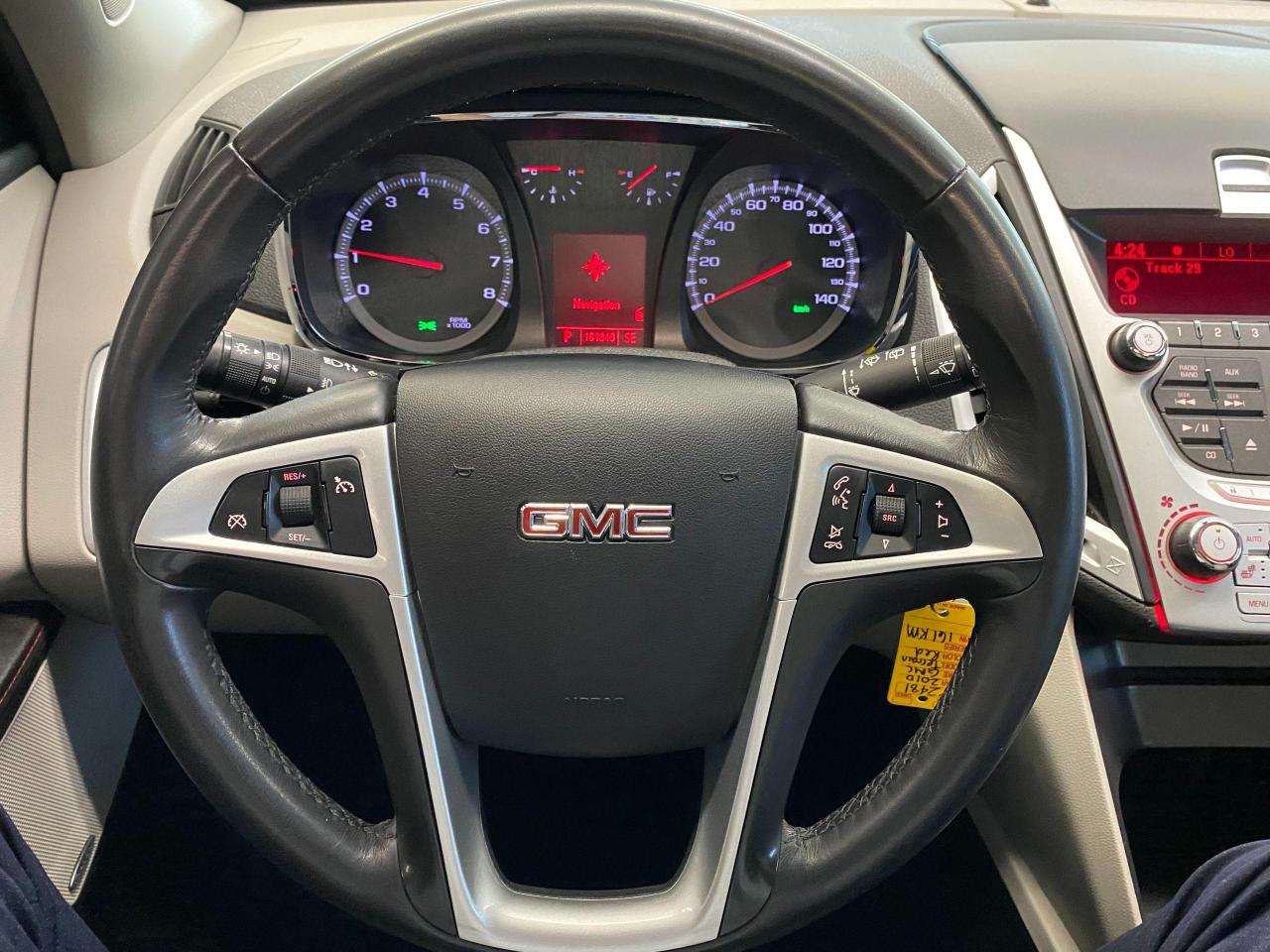2010 GMC Terrain SLT-2 AWD+Leather+Camera+Bluetooth+CLEAN CARFAX - Photo #9