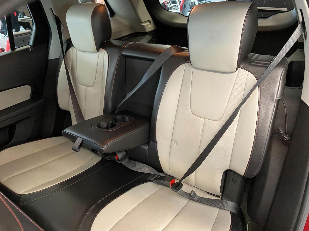 2010 GMC Terrain SLT-2 AWD+Leather+Camera+Bluetooth+CLEAN CARFAX - Photo #24