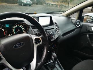 2014 Ford Fiesta SE - Photo #7