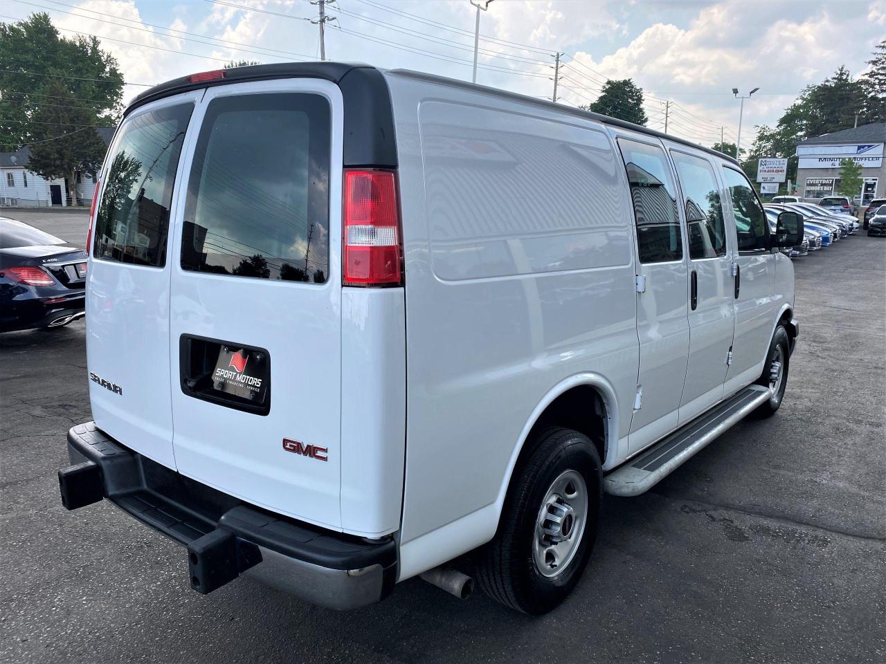 2019 GMC Savana 2500 Cargo 6.0L V8+Camera+CLEAN CARFAX Photo4