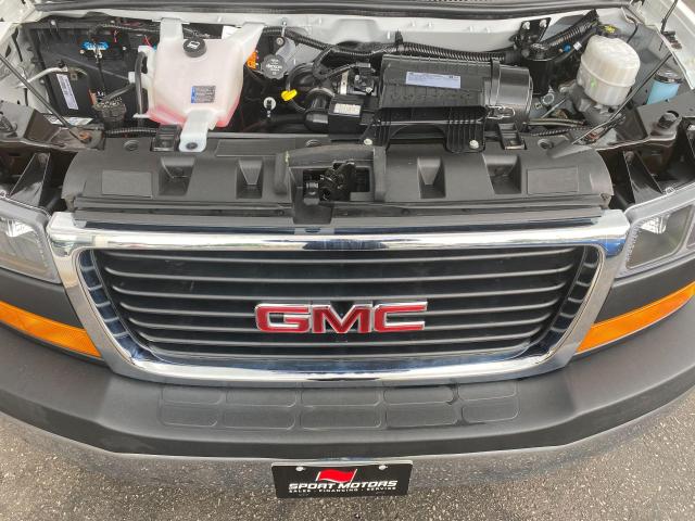 2019 GMC Savana 2500 Cargo 6.0L V8+Camera+CLEAN CARFAX Photo7