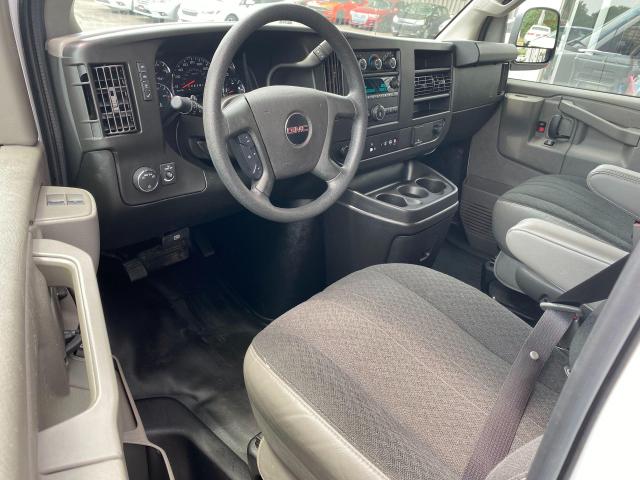 2019 GMC Savana 2500 Cargo 6.0L V8+Camera+CLEAN CARFAX Photo16