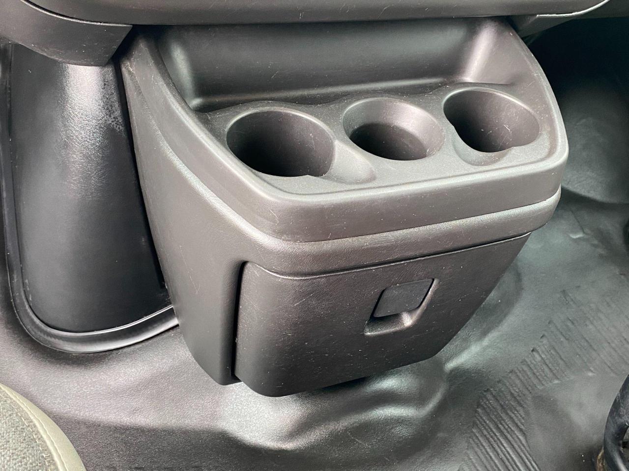 2019 GMC Savana 2500 Cargo 6.0L V8+Camera+CLEAN CARFAX Photo27