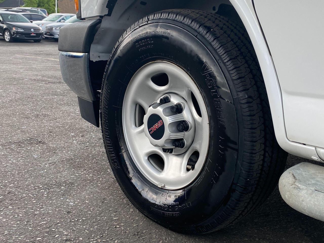 2019 GMC Savana 2500 Cargo 6.0L V8+Camera+CLEAN CARFAX Photo91