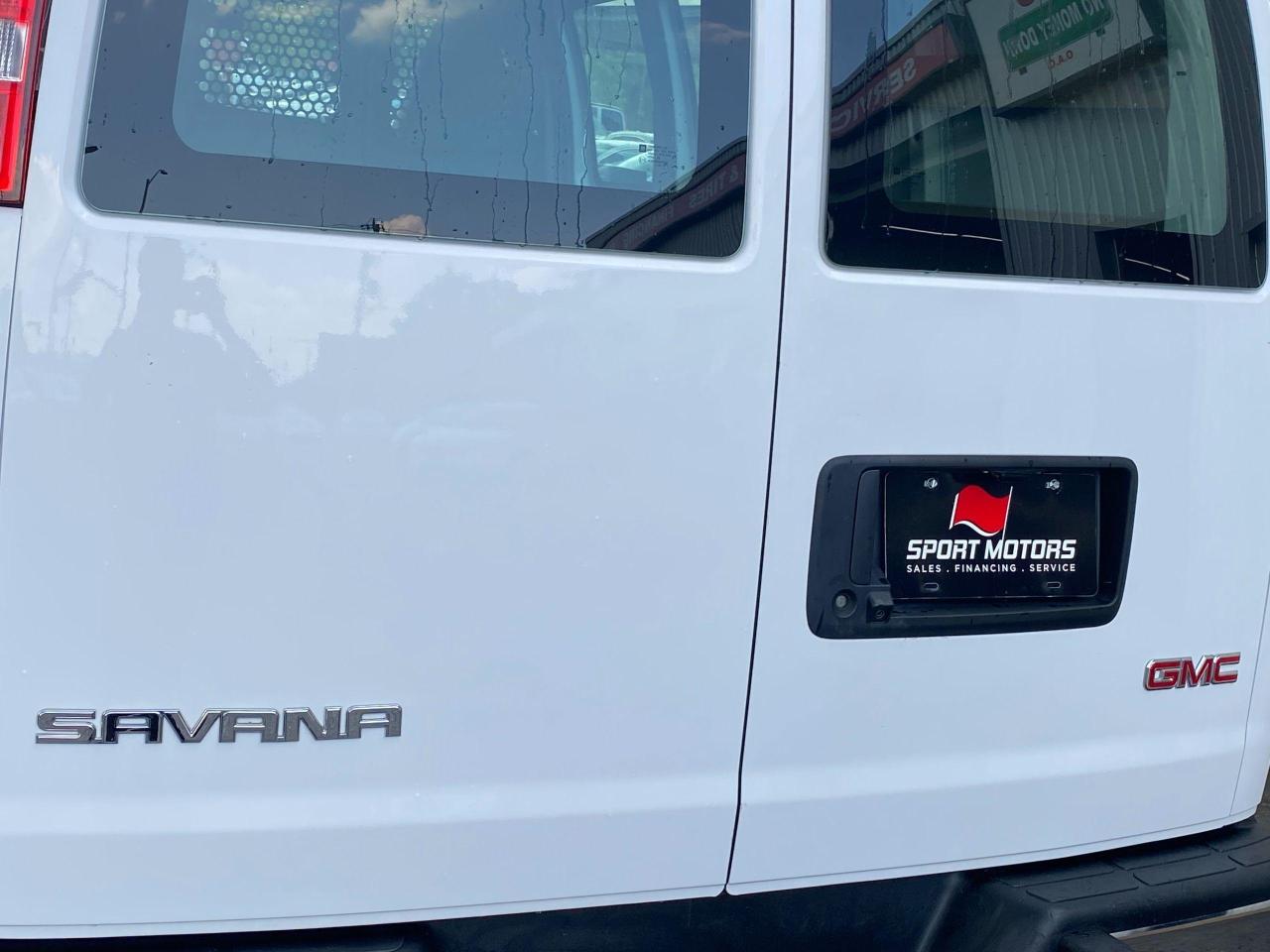 2019 GMC Savana 2500 Cargo 6.0L V8+Camera+CLEAN CARFAX Photo49
