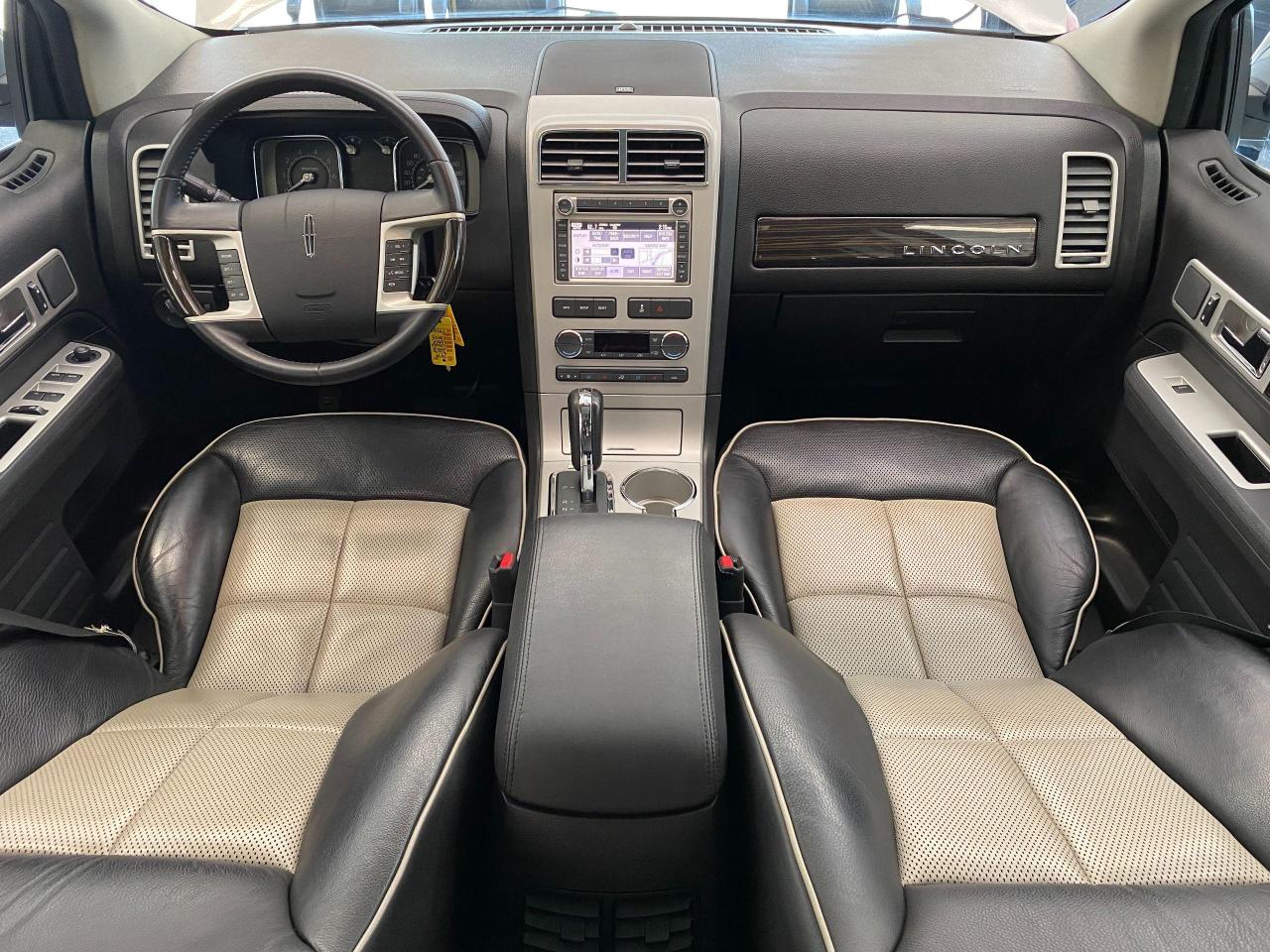2008 Lincoln MKX AWD+Vented Leather Seats+GPS+Roof+CLEAN CARFAX - Photo #8
