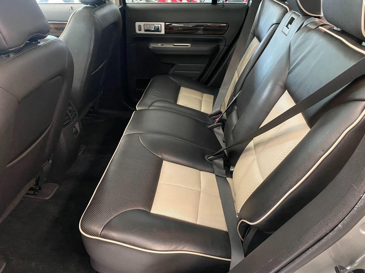 2008 Lincoln MKX AWD+Vented Leather Seats+GPS+Roof+CLEAN CARFAX - Photo #23