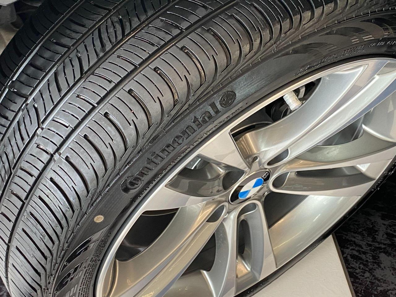 2017 BMW 3 Series 320i xDrive+GPS+BSM+360 Camera+PDC+CLEAN CARFAX - Photo #13