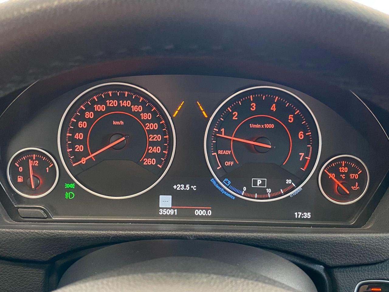 2017 BMW 3 Series 320i xDrive+GPS+BSM+360 Camera+PDC+CLEAN CARFAX - Photo #18