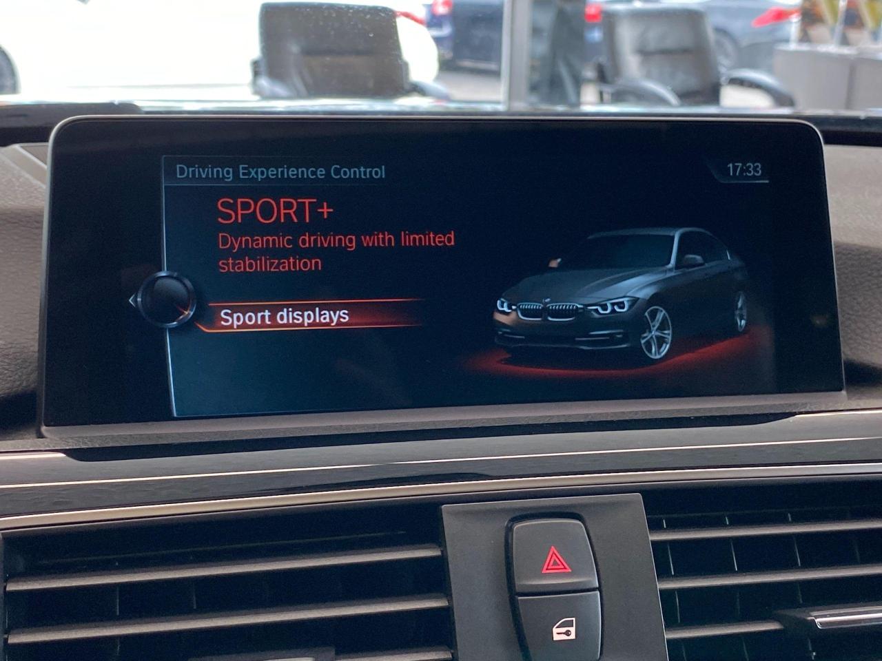 2017 BMW 3 Series 320i xDrive+GPS+BSM+360 Camera+PDC+CLEAN CARFAX - Photo #43