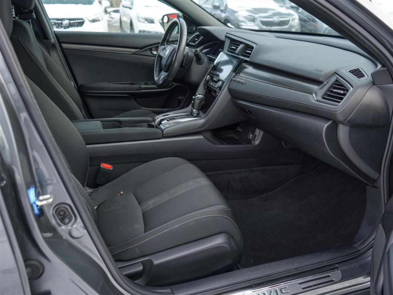 2017 Honda Civic SPORT | NO ACCIDENTS | 12 SERVICE RECORDS Photo