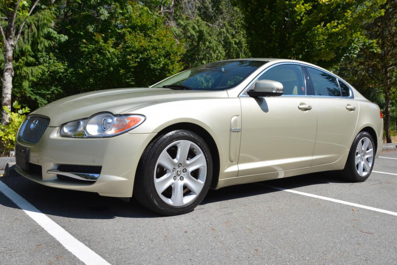 Used 2009 Jaguar XF Premium Luxury for sale in Vancouver, BC