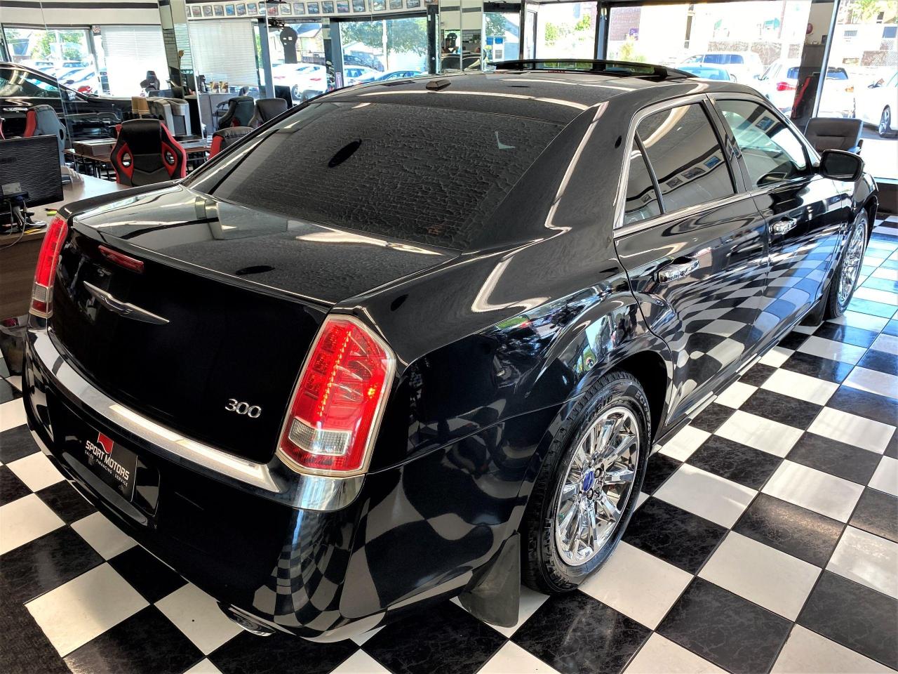 2014 Chrysler 300 Touring V6+Camera+New Tires+Brakes+CLEAN CARFAX Photo4