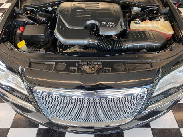 2014 Chrysler 300 Touring V6+Camera+New Tires+Brakes+CLEAN CARFAX Photo7