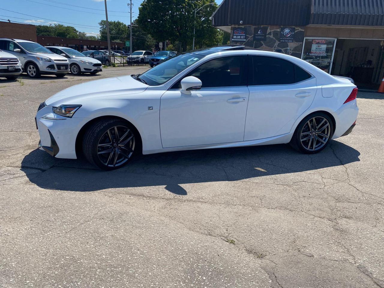 2018 Lexus IS IS 300 AWD F type RED LEATHER NO ACCIDENT NAV ROOF - Photo #9