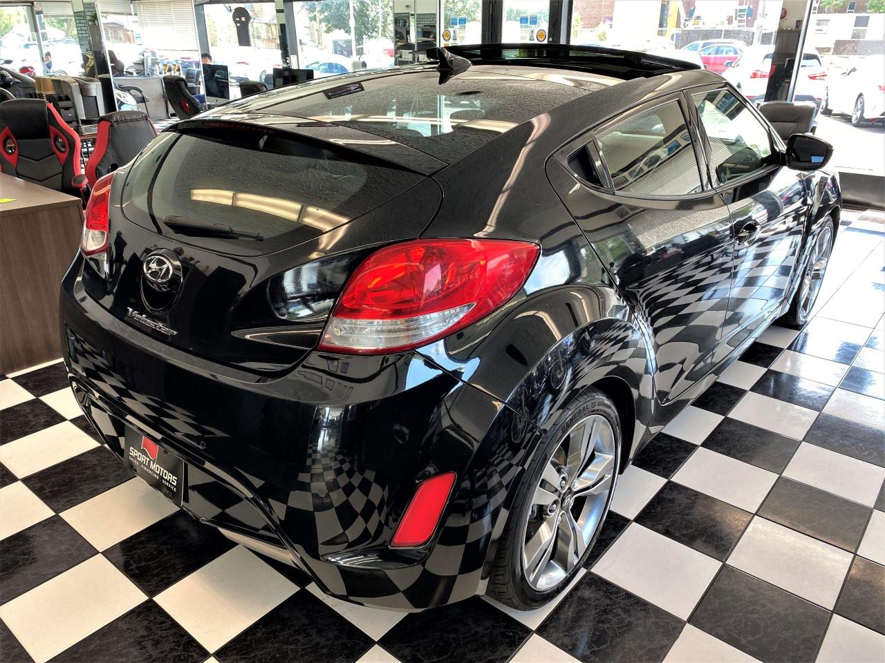 2013 Hyundai Veloster TECH+GPS+Camera+New Tires+Brakes+CLEAN CARFAX - Photo #4