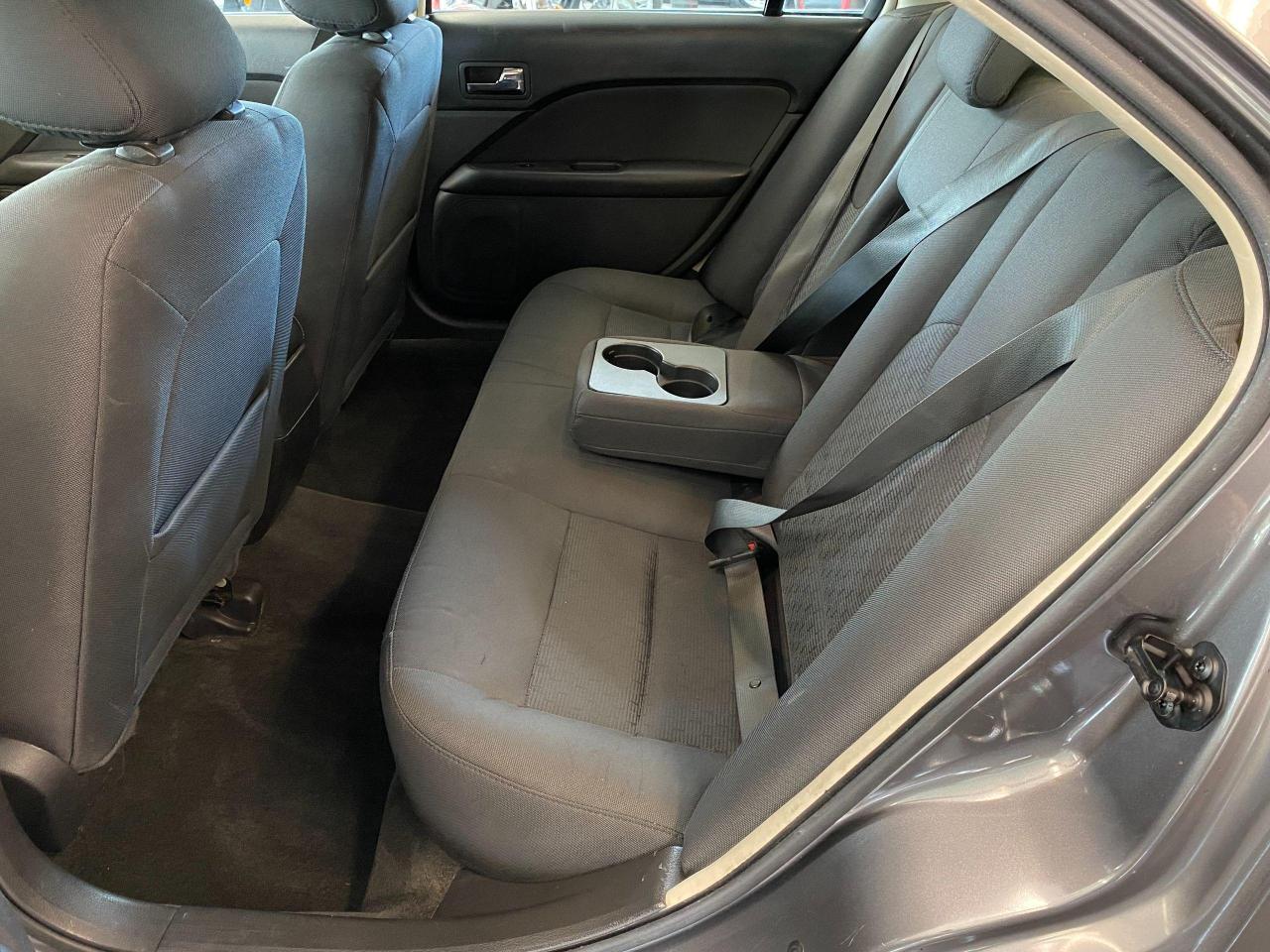 2012 Ford Fusion SE+New Tires & Brakkes+Power Options+CLEAN CARFAX Photo81