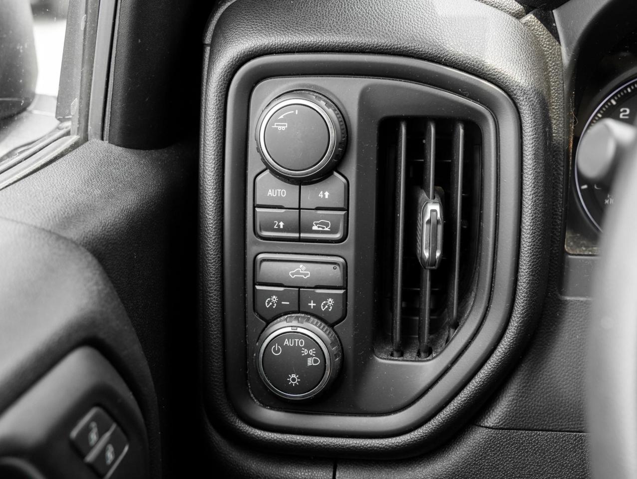 2020 Chevrolet Silverado 1500 Custom Photo