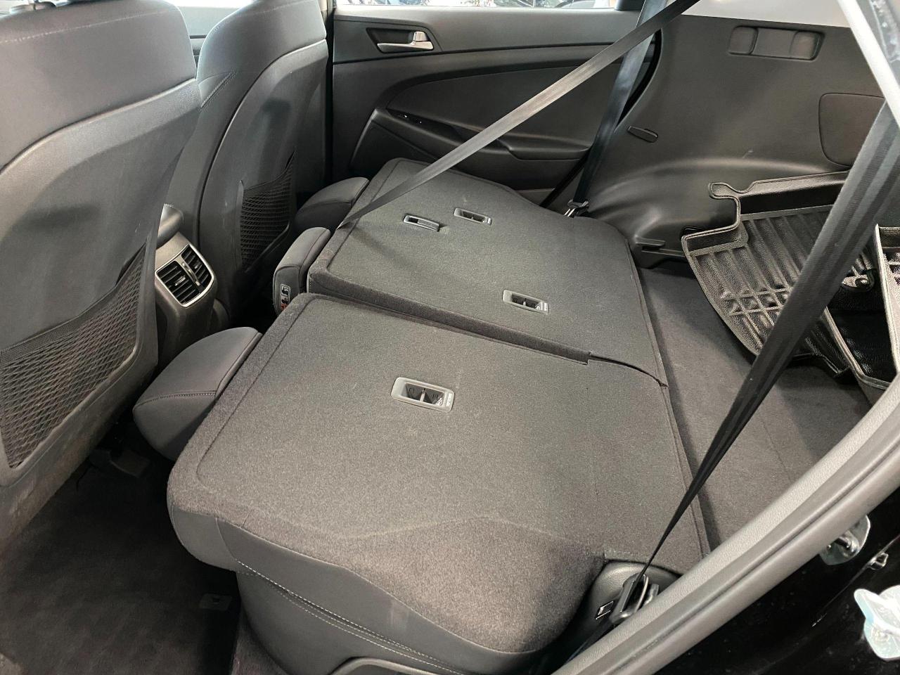2018 Hyundai Tucson Premium+New Alloys & Tires+ApplePlay+CLEAN CARFAX - Photo #26