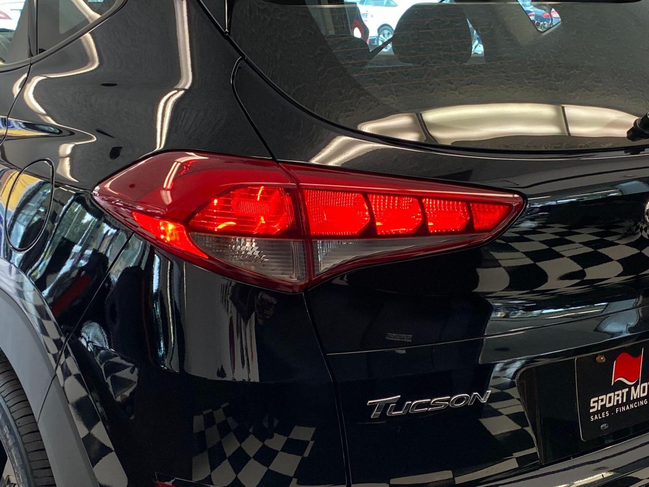 2018 Hyundai Tucson Premium+New Alloys & Tires+ApplePlay+CLEAN CARFAX - Photo #65