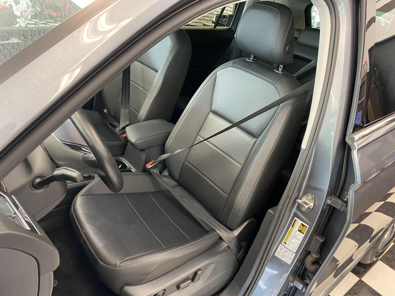 2019 Volkswagen Tiguan Comfortline AWD+ApplePlay+Leather+CLEAN CARFAX - Photo #20