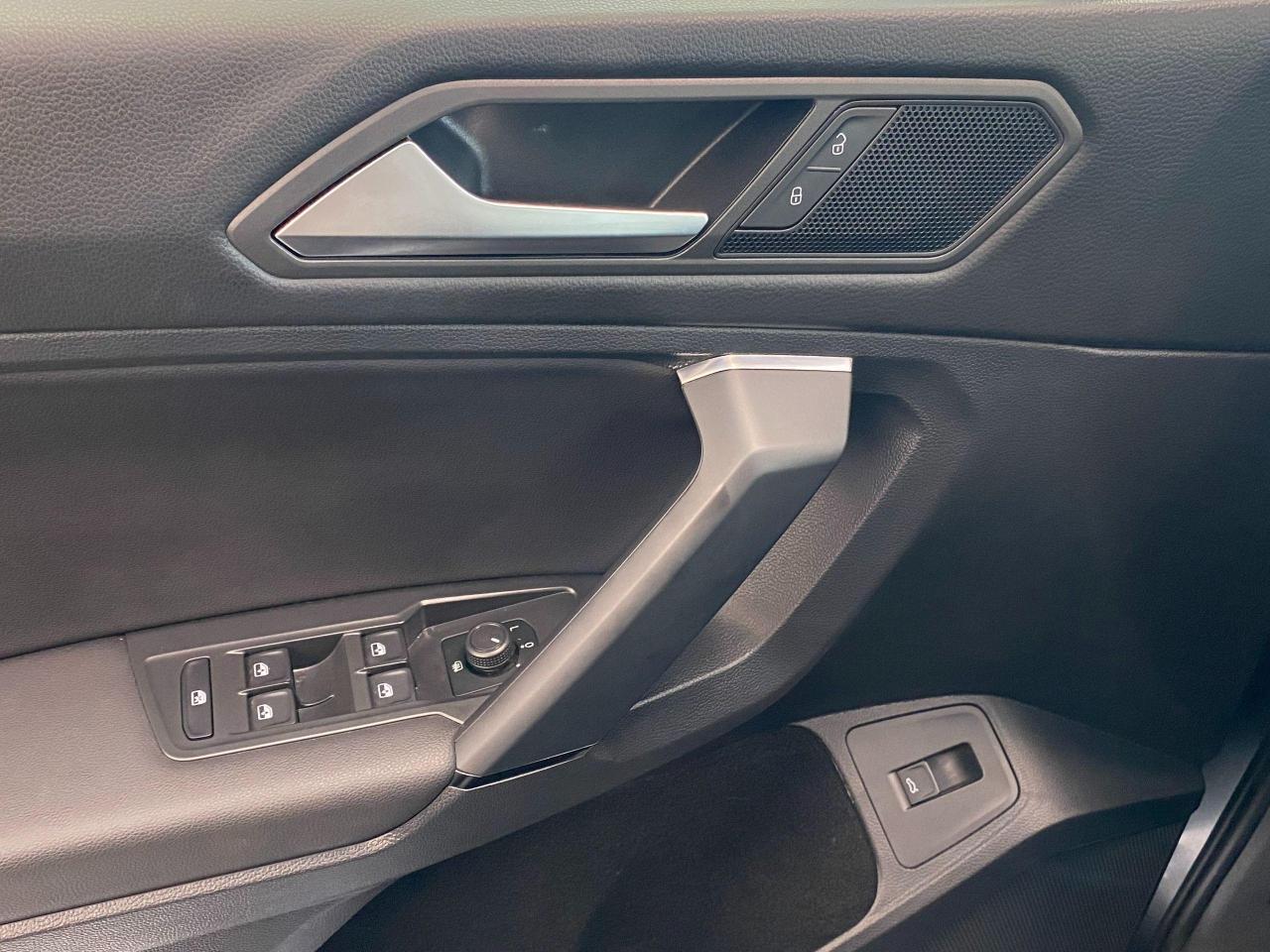 2019 Volkswagen Tiguan Comfortline AWD+ApplePlay+Leather+CLEAN CARFAX - Photo #60