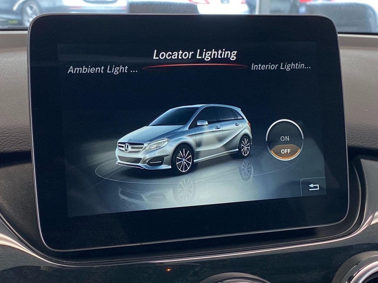 2017 Mercedes-Benz B-Class B 250 4MATIC+ApplePlay+Xenons+Camera+CLEAN CARFAX - Photo #37
