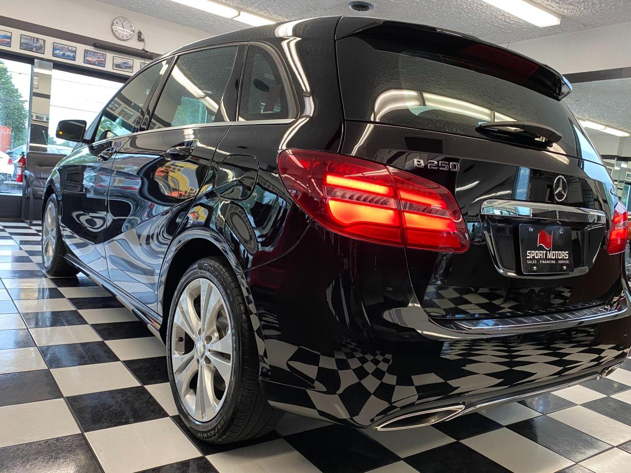 2017 Mercedes-Benz B-Class B 250 4MATIC+ApplePlay+Xenons+Camera+CLEAN CARFAX - Photo #43