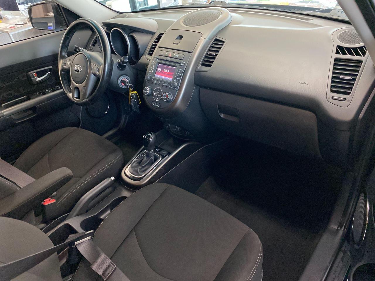 2013 Kia Soul 4U Luxury+Roof+Camera+New Brakes+CLEAN CARFAX - Photo #20