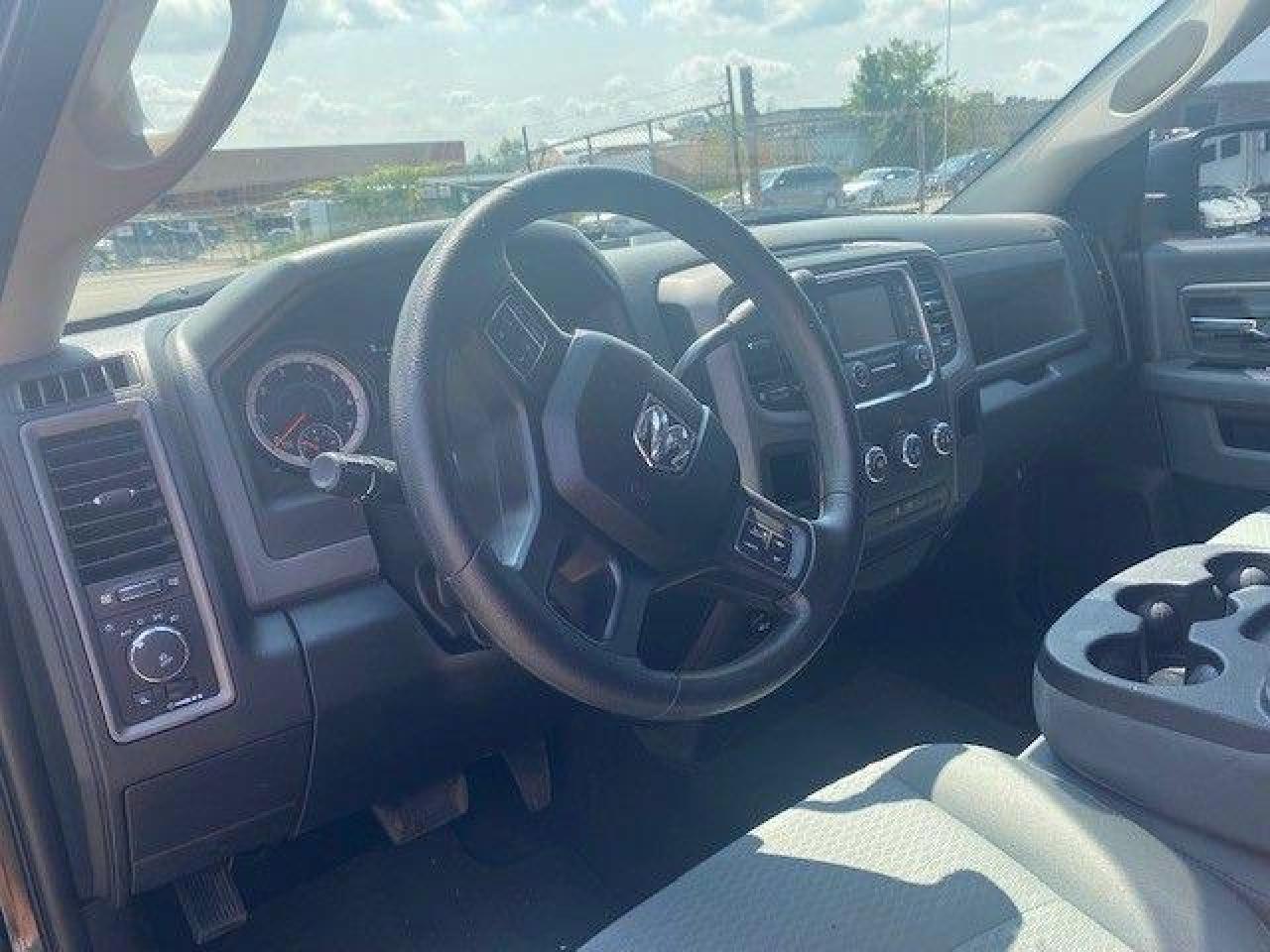 2017 RAM 1500 Express - Photo #4