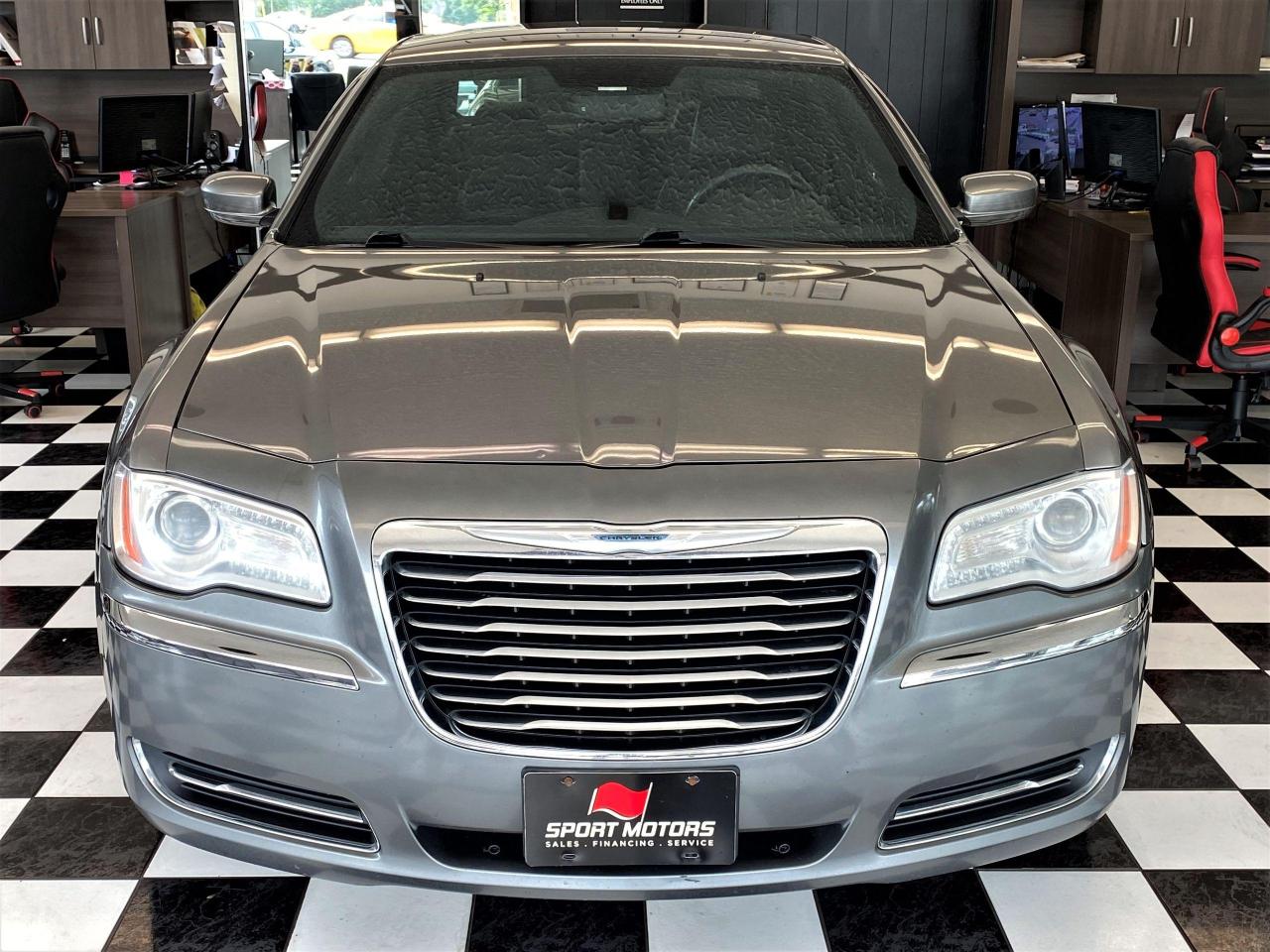 2011 Chrysler 300 Touring+Leather+Push Start+New Brakes+A/C+ - Photo #6