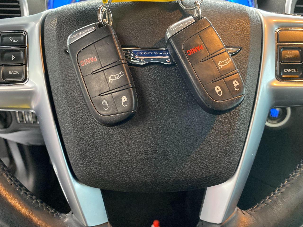 2011 Chrysler 300 Touring+Leather+Push Start+New Brakes+A/C+ - Photo #13