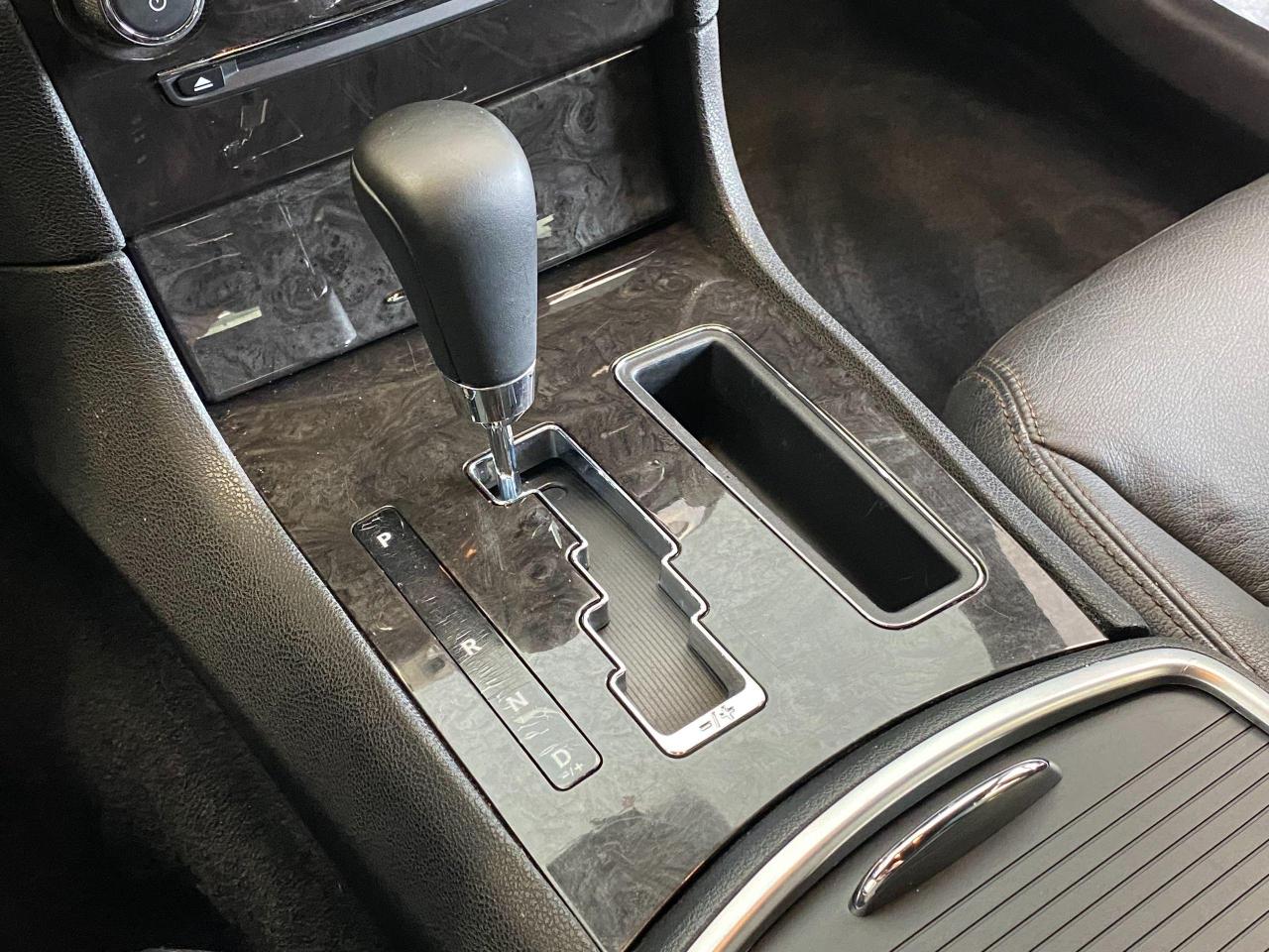 2011 Chrysler 300 Touring+Leather+Push Start+New Brakes+A/C+ - Photo #34