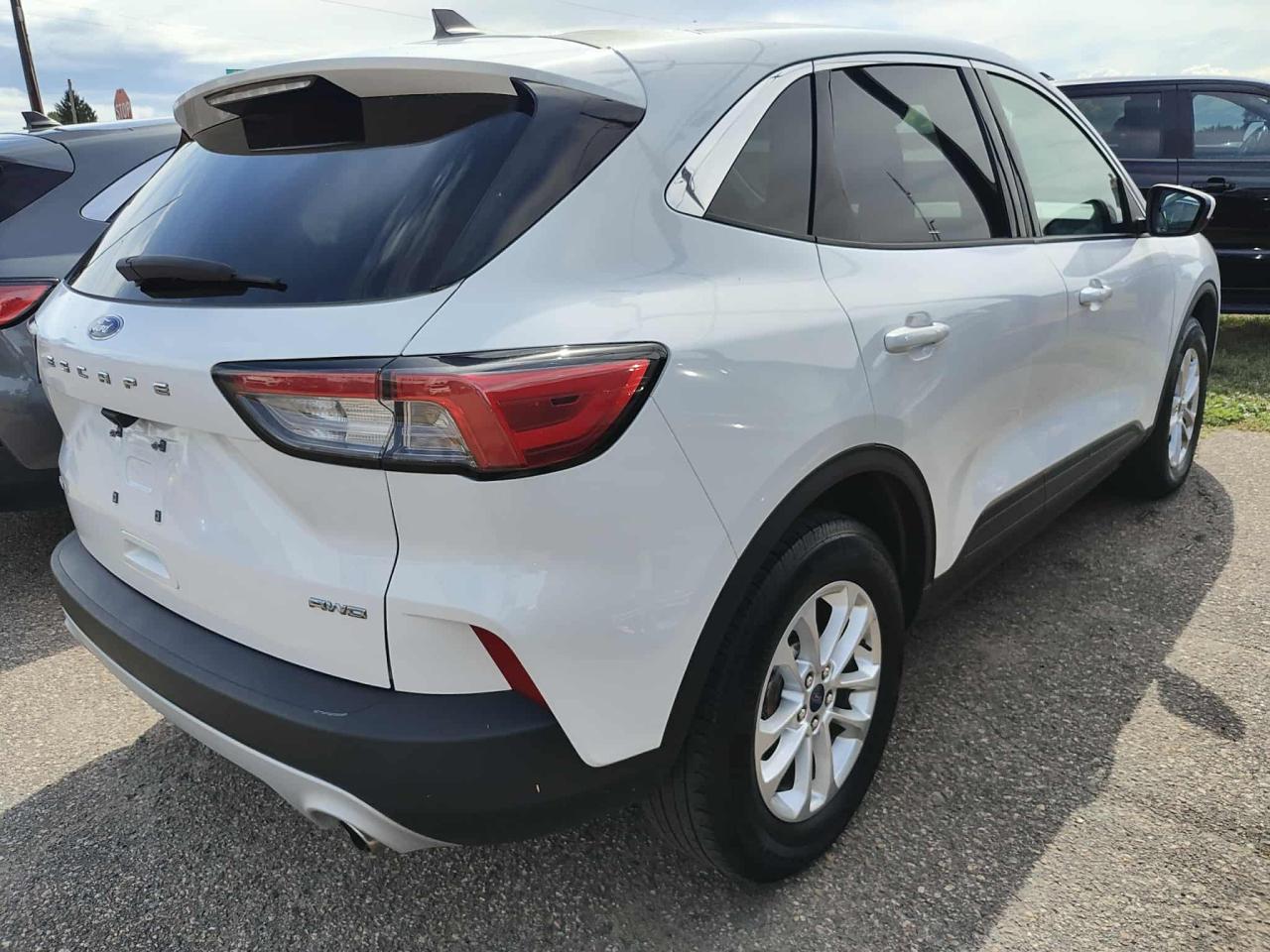 2021 Ford Escape 4dr SE