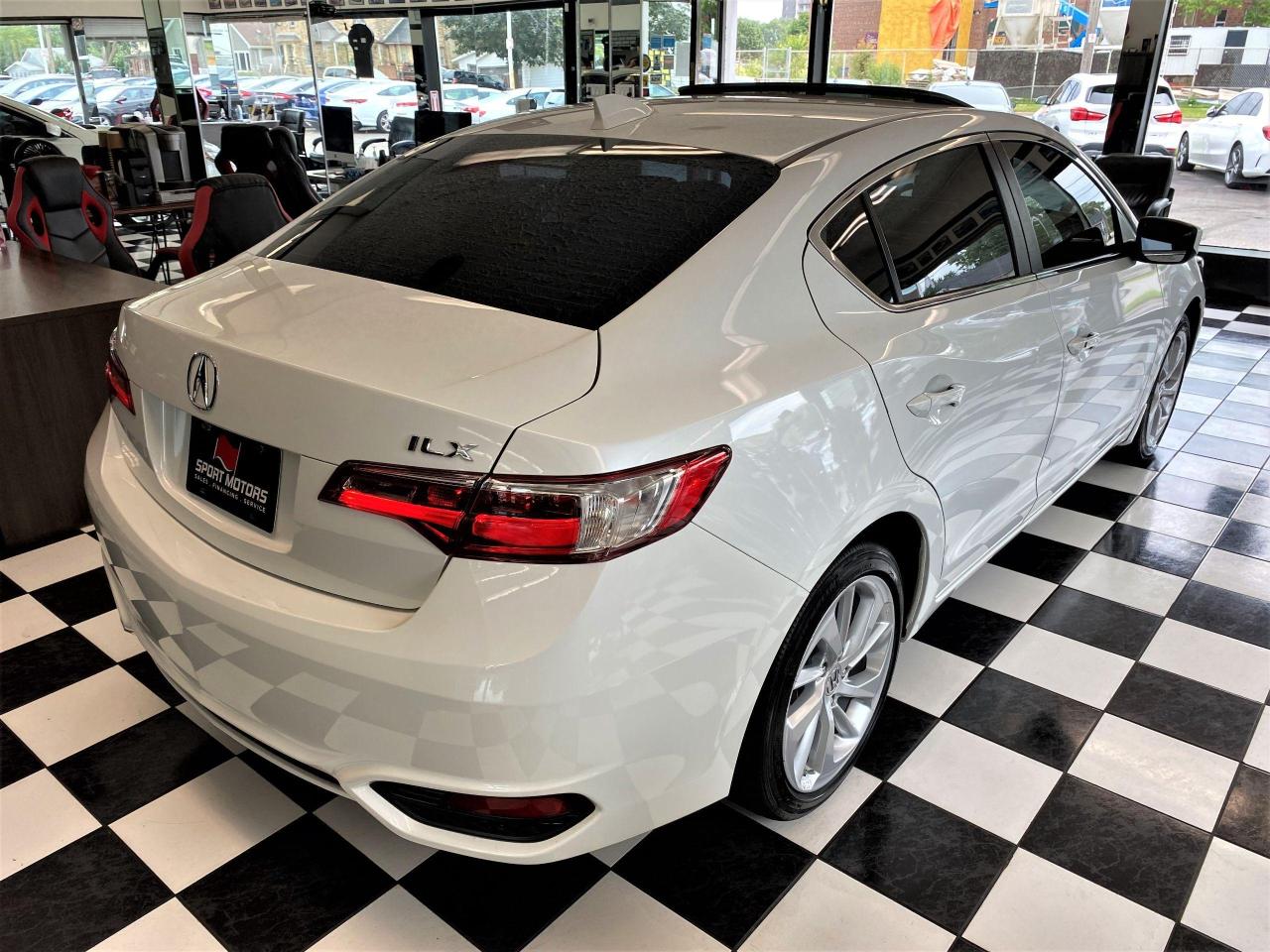 2018 Acura ILX Premium+Adaptive Cruise+Remote Start+CLEAN CARFAX Photo4
