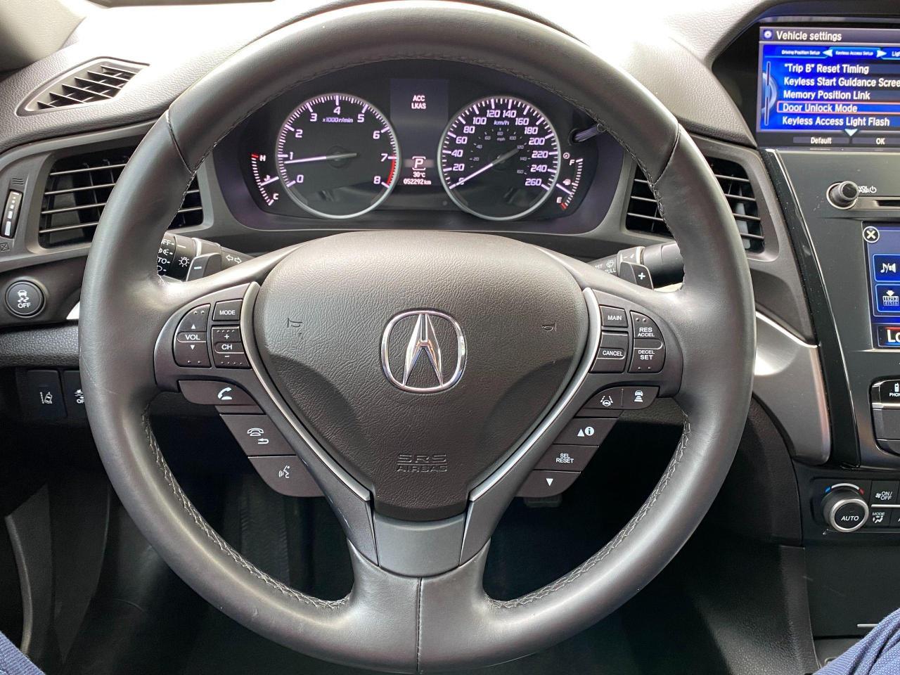 2018 Acura ILX Premium+Adaptive Cruise+Remote Start+CLEAN CARFAX Photo9