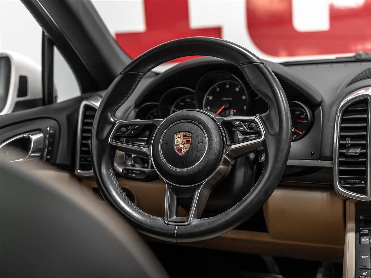2018 Porsche Cayenne $2500 DOWN $328 BI WEEKLY ***PLATINUM EDITION|PREMIUM PLUS|LANE DEPART|LCA|BOSE|LOADED Photo