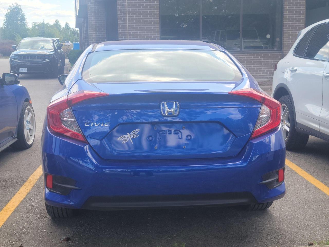 2018 Honda Civic EX Photo4