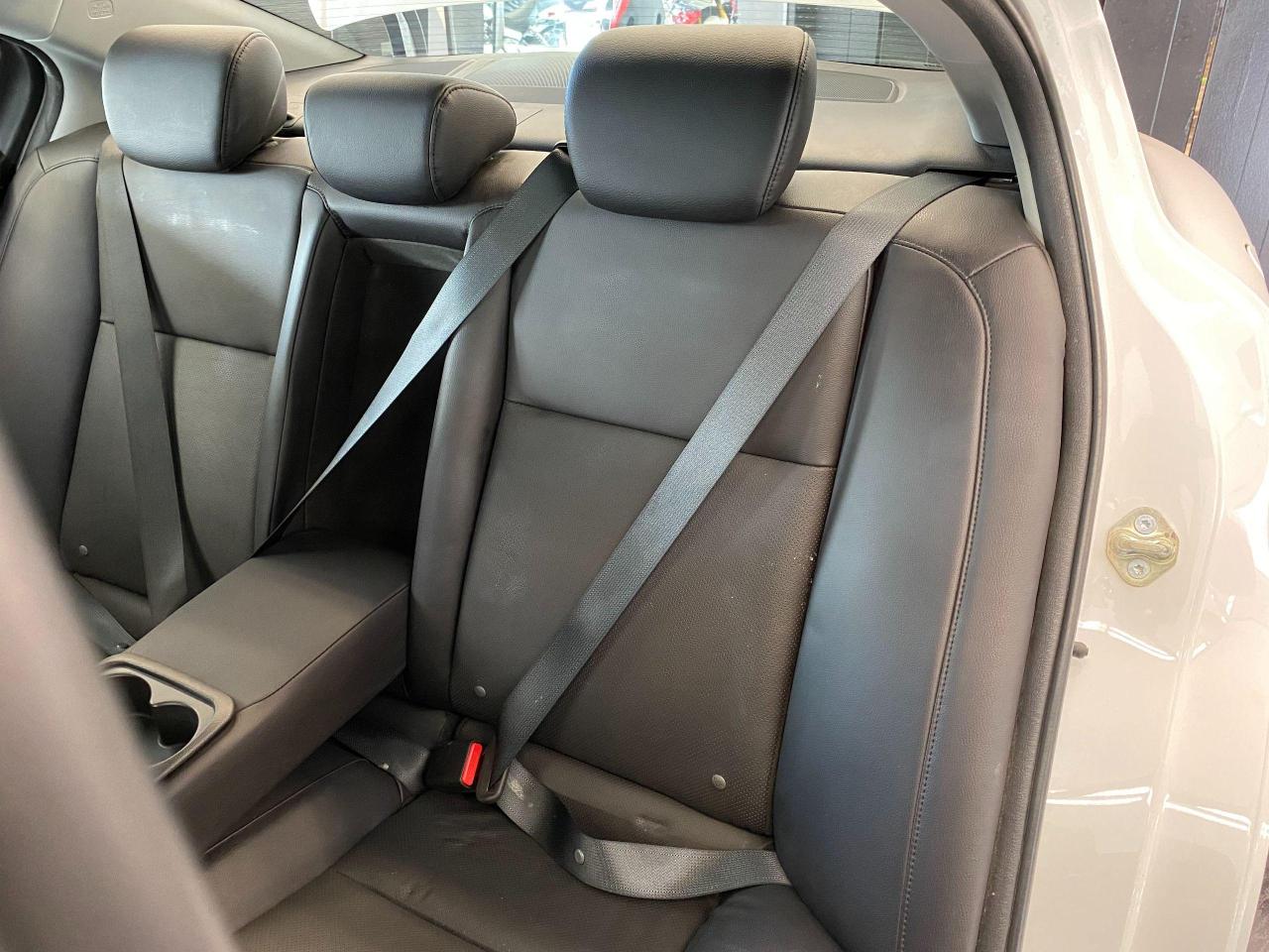 2017 Acura ILX PREMIUM+New Tires+Brakes+BlindSpot+CLEAN CARFAX - Photo #25