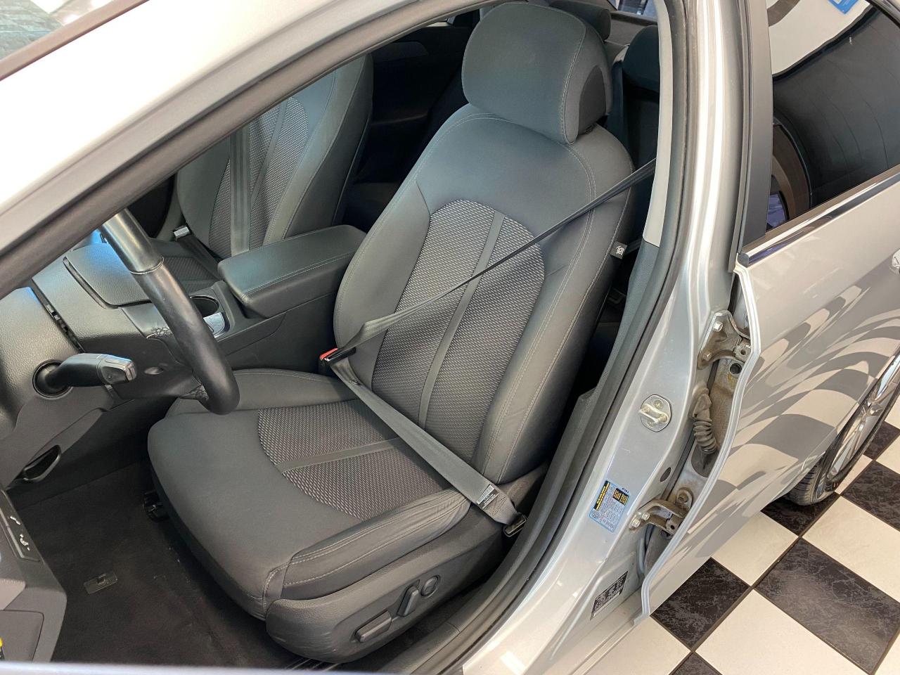 2016 Hyundai Sonata GLS+New Tires+Roof+Tinted+Blind Spot+Push Start - Photo #19