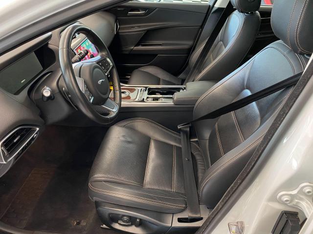 2018 Jaguar XE Prestige AWD+Apple Play+Cooled Seats+CLEAN CARFAX Photo19