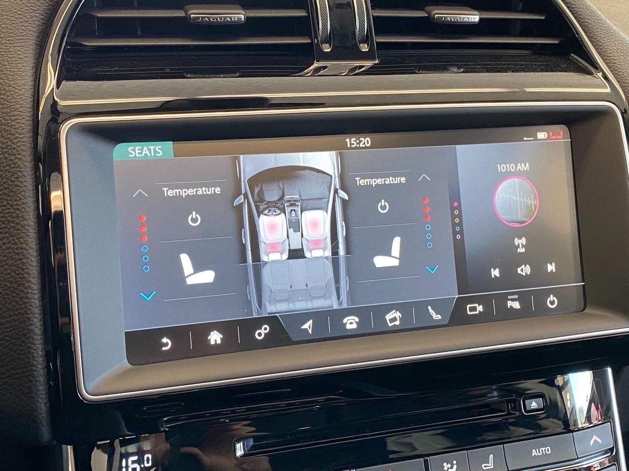 2018 Jaguar XE Prestige AWD+Apple Play+Cooled Seats+CLEAN CARFAX - Photo #34