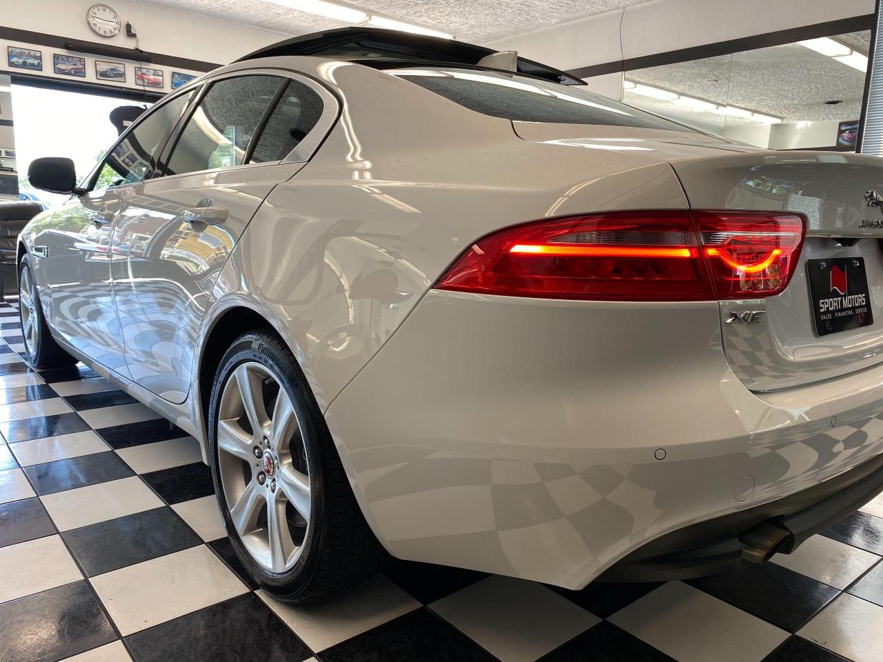 2018 Jaguar XE Prestige AWD+Apple Play+Cooled Seats+CLEAN CARFAX - Photo #46