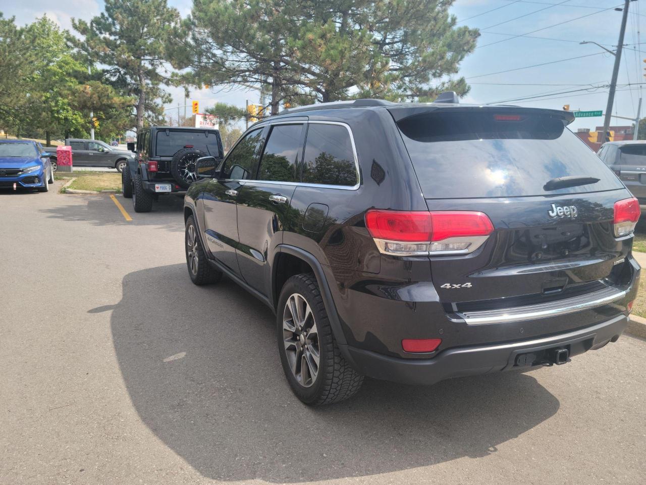 2018 Jeep Grand Cherokee Limited Photo4