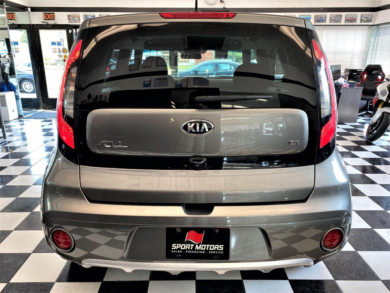 2017 Kia Soul EX Premium+ApplePlay+Heated Seats+CLEAN CARFAX - Photo #3