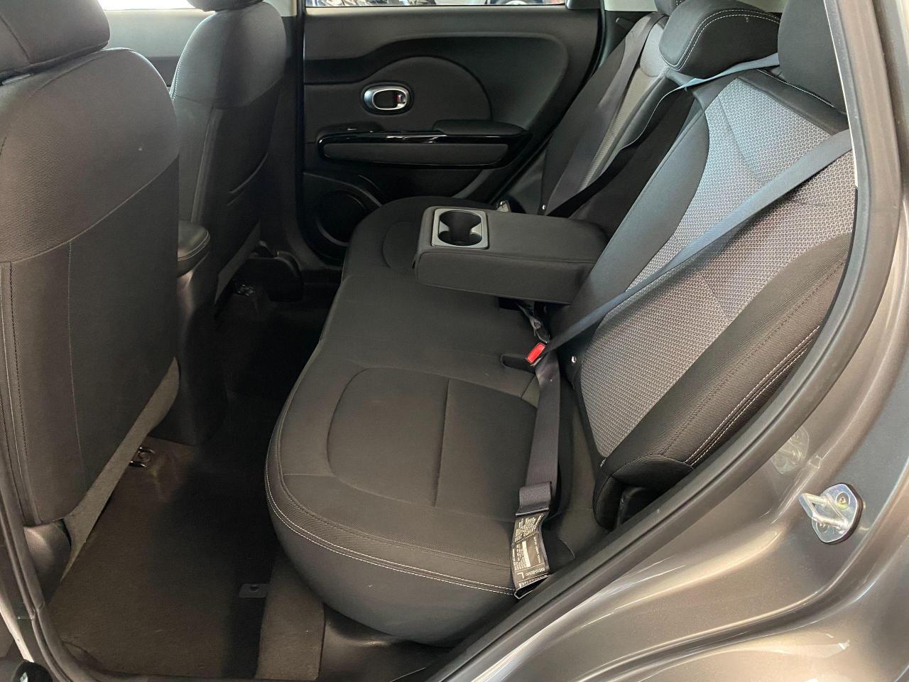 2017 Kia Soul EX Premium+ApplePlay+Heated Seats+CLEAN CARFAX - Photo #24