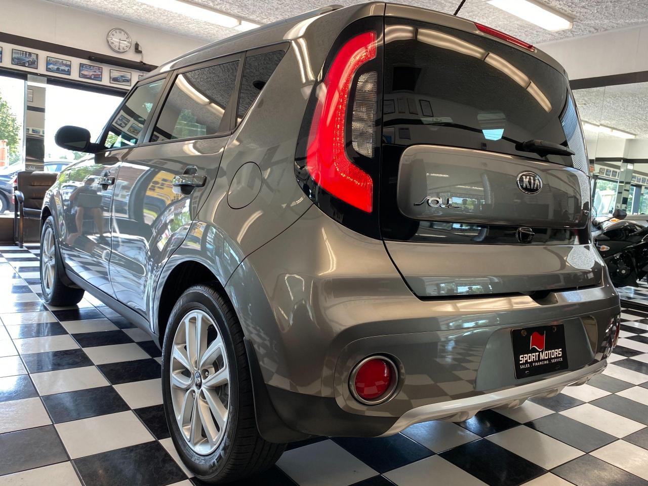 2017 Kia Soul EX Premium+ApplePlay+Heated Seats+CLEAN CARFAX - Photo #39
